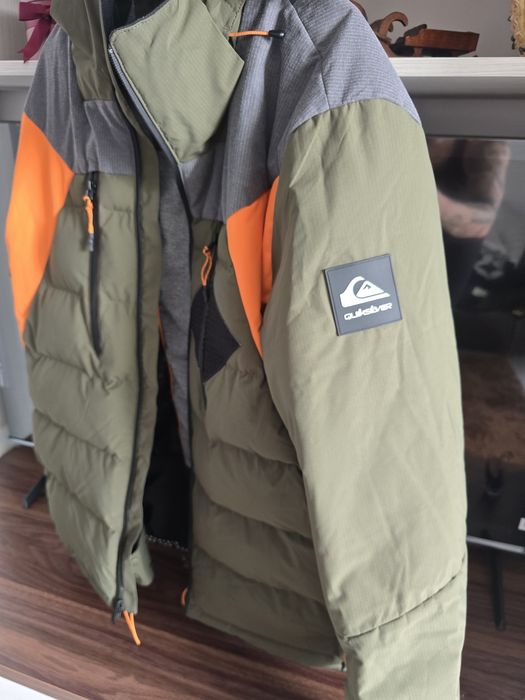 Vand geaca  de iarna schi