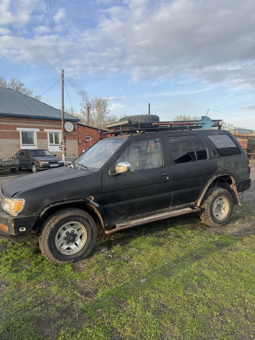 Продам Nissan Pathfinder