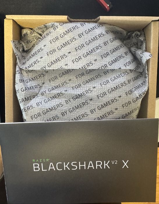 Слушалки RAZER BLACKSHARK V2 X