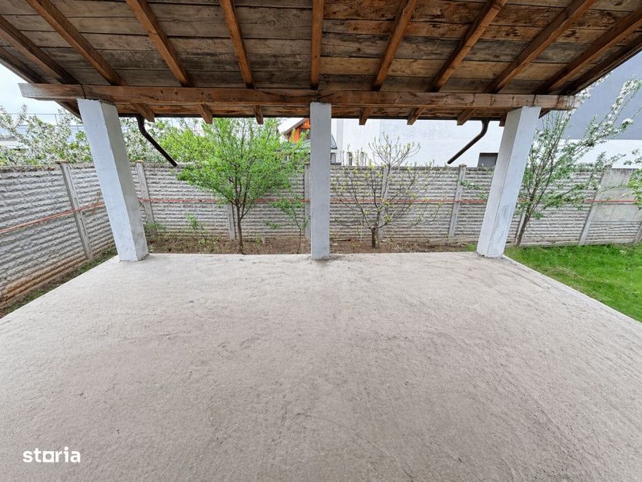 Casa cu Mansarda la gri,  4 camere, 176mp+ 500 mp teren, Bordei