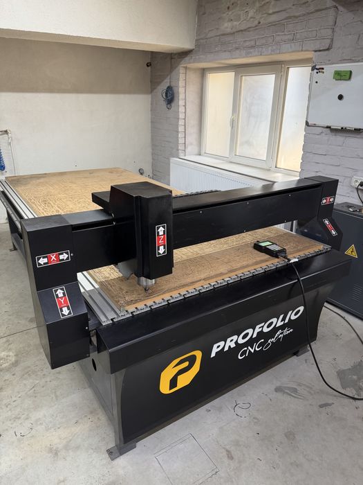 Router CNC 1200x2400 dimensiune lucru