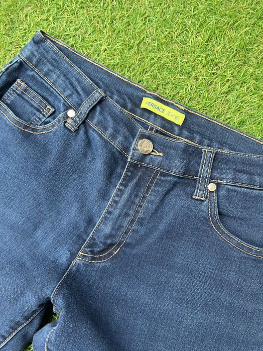 Дамски дънки : Versace Jeans 30