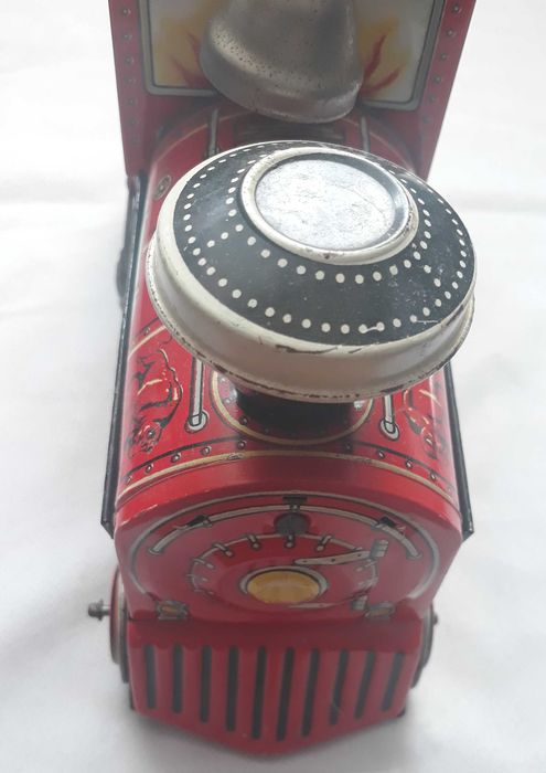 Locomotivă de colectie nu trimit in tara predare personal in centru