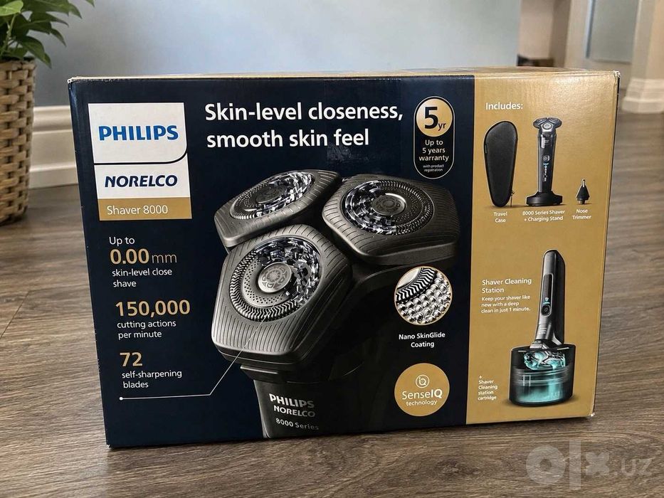 Philips Norelco Shaver Series 8000 S8696/86 with SenseIQ