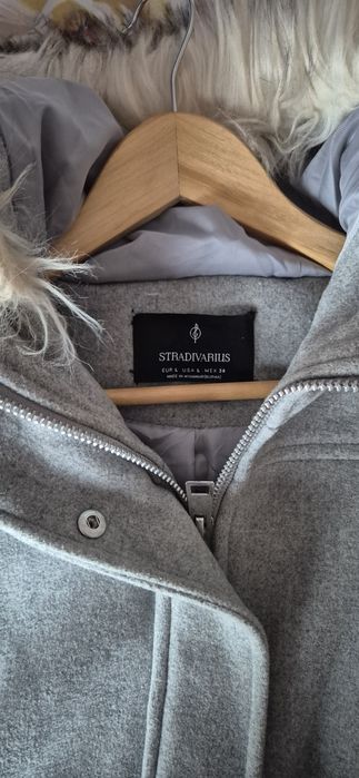 Blana si palton Stradivarius marime L