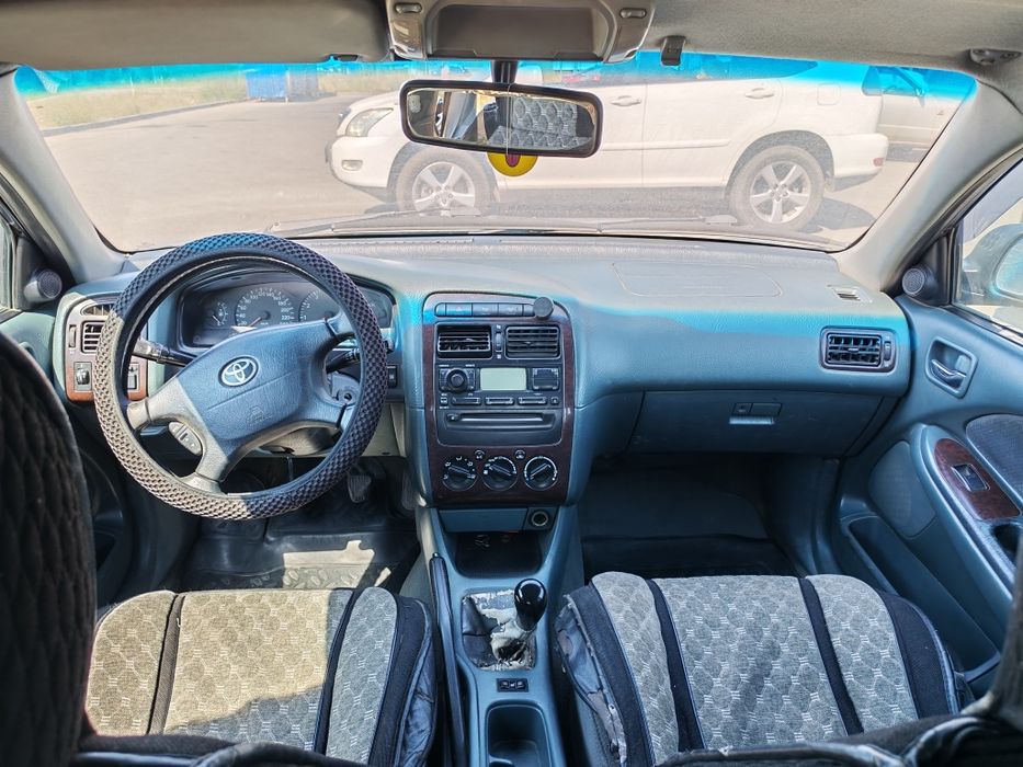 Продам Toyota Авенсис