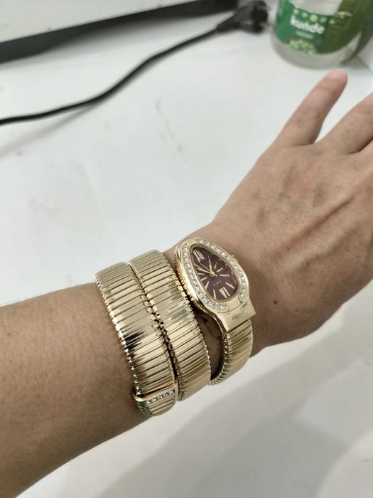 Часы женский элегантные