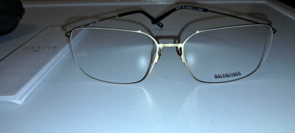 Rama ochelarii Balenciaga originala din Titanium prod nou