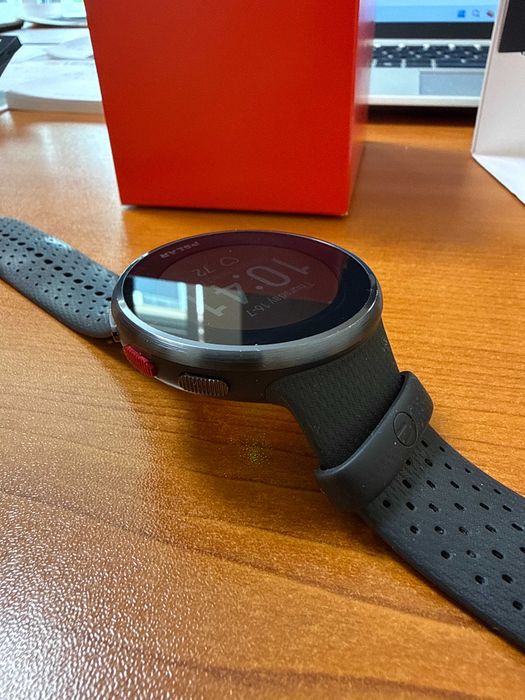 Polar Pacer Pro - Премиум спортен часовник - Почни НОВ - Без следи от употреба