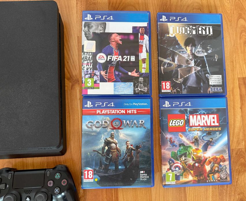 [ PS4 > 1000GB PlayStation 4 Slim с 2 джойстика и 4 игри