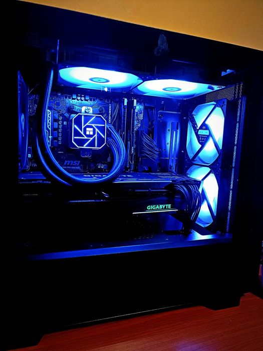 PC Gaming – RTX 3080 10GB / Ryzen 5 5600X / 32GB RAM Corsair