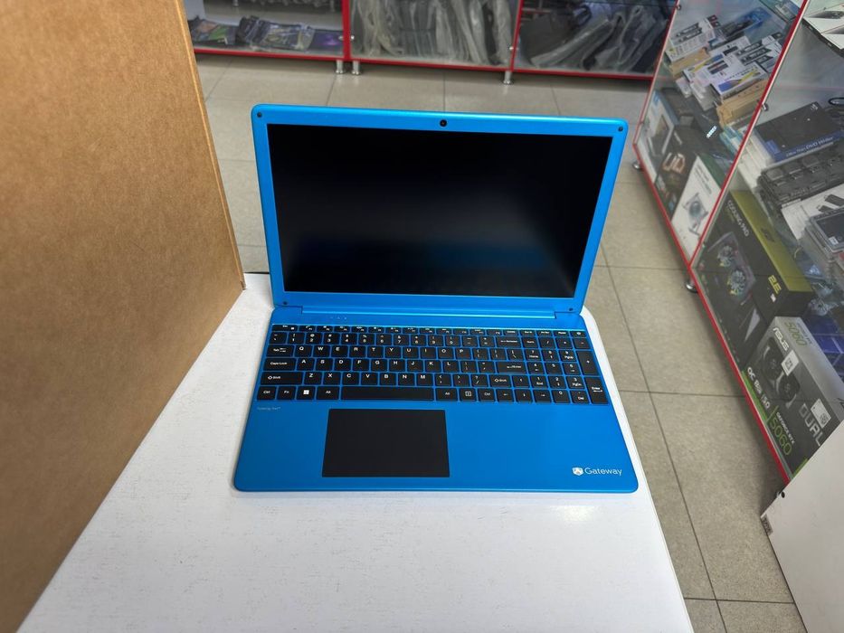 Acer Gateway core i3-1115G4 4/128ssd karobka dakumentlari full