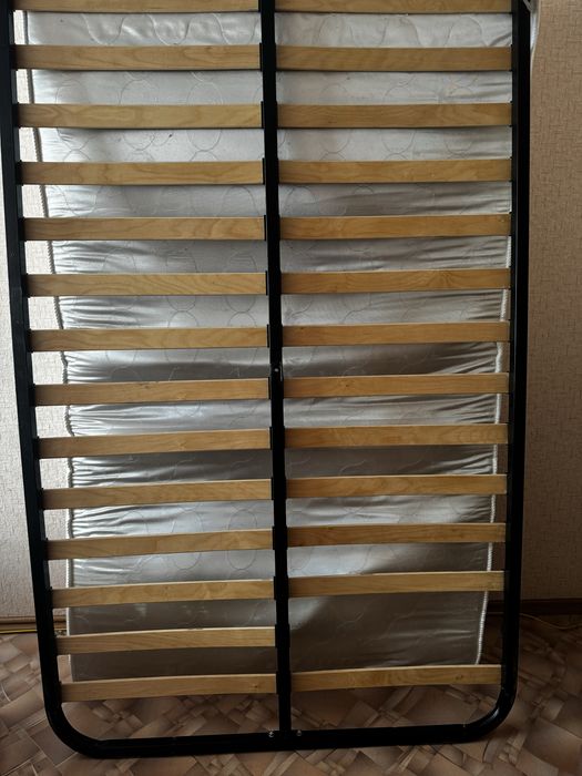 Кровать полуторка с матрасом