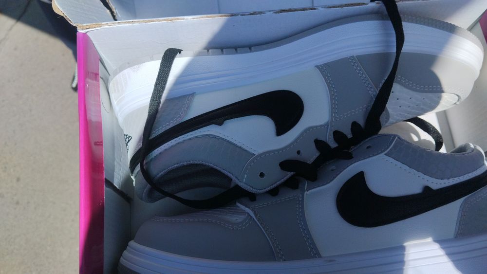 Кроссовки nike air