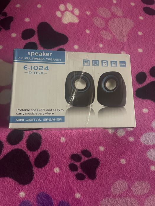 Vand boxe noi fac si schimburi