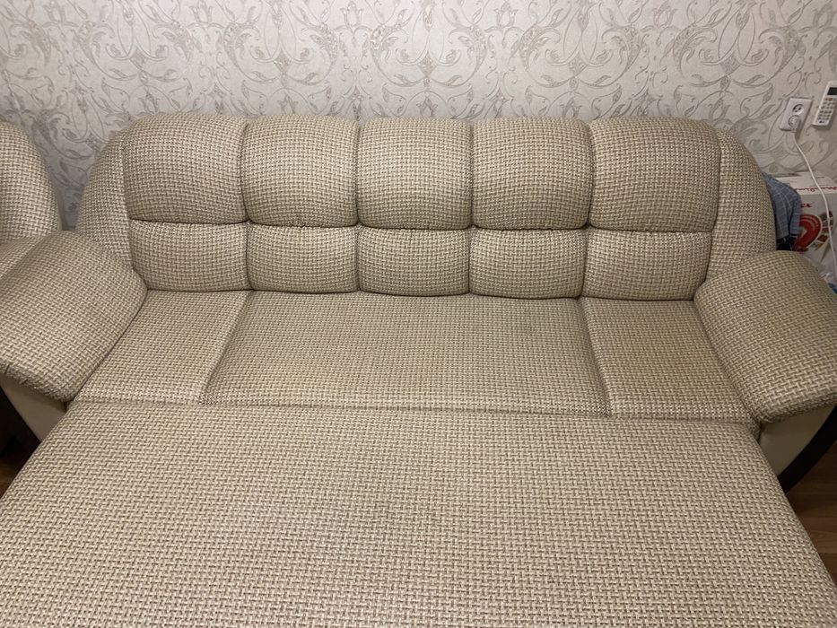 Продам уголок