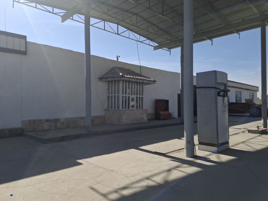 Заправка 40 соток ишлаб турган заправка