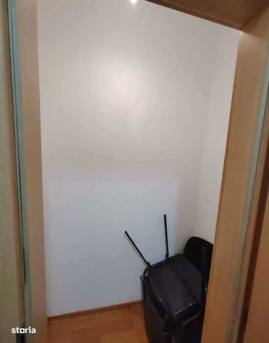 Apartament cu o camera, mobilat, utilat