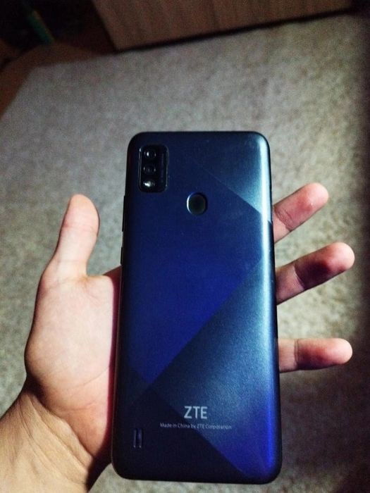 Телеофн зте,мощность 64гб