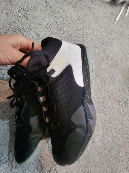 Vand adidasi  baieti