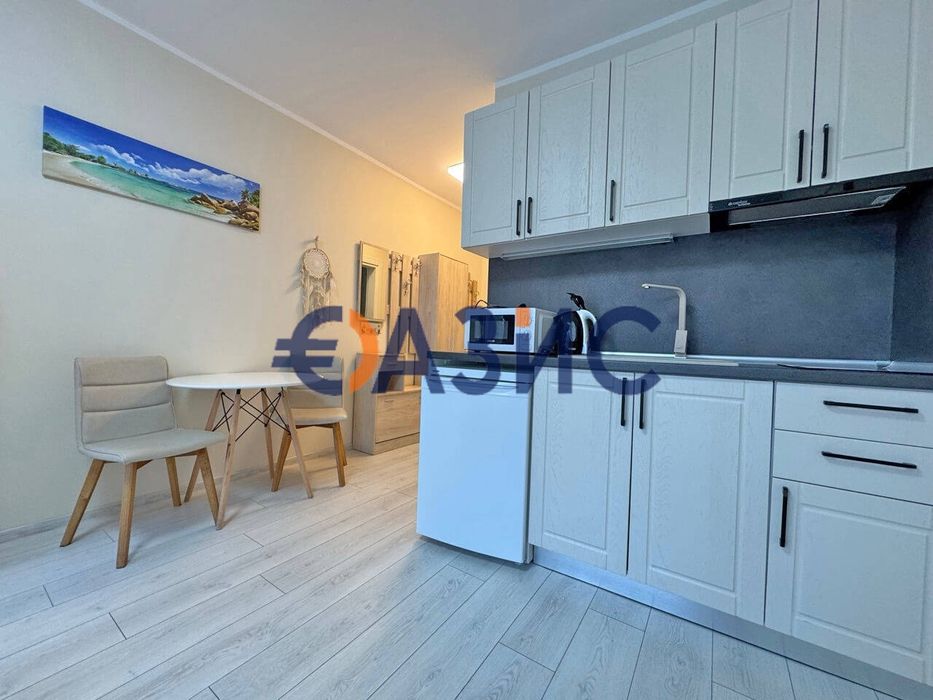 Продава се Едностаен апартамент в Свети Влас - 41 кв.м за 1610 €/кв.м - Снимка #8