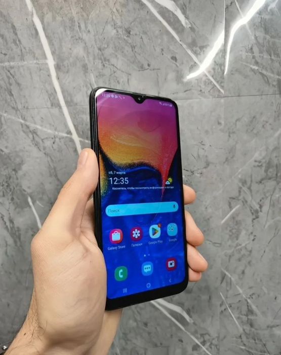 Продам флагман Samsung A10