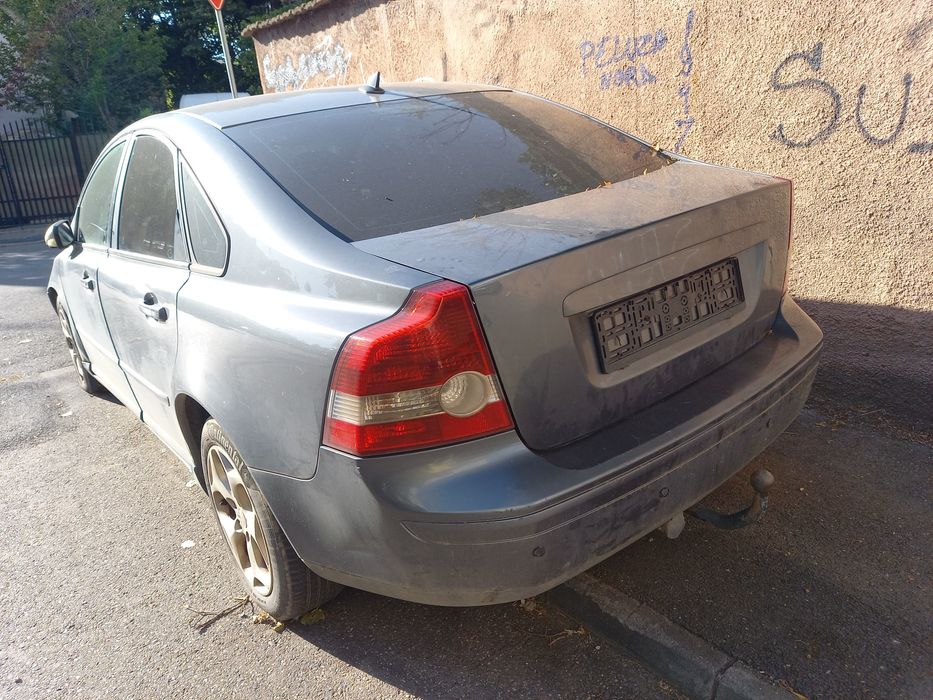 Usa portbagaj fata sau spate Volvo S40