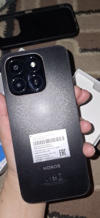 Honor x6c 1yil kafolat bilan