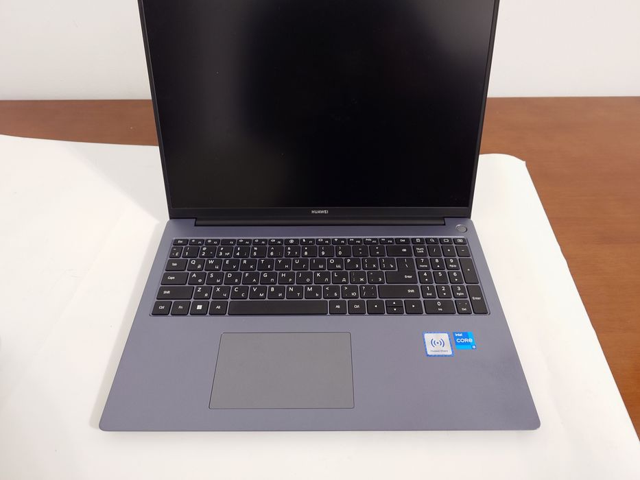 Продам Huawei matebook d16