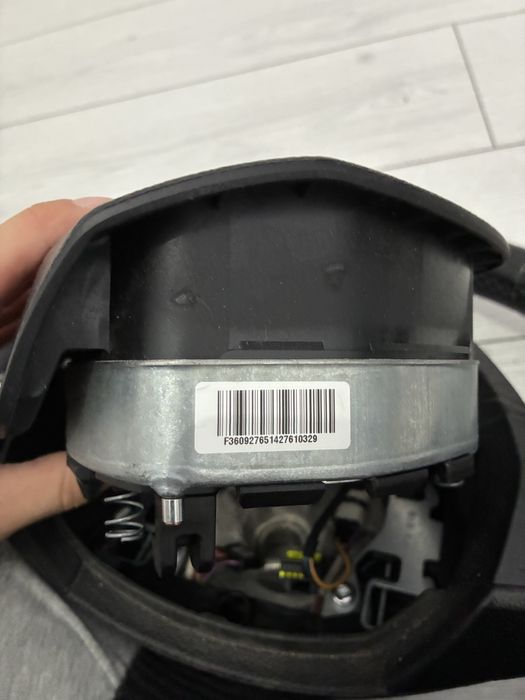 Volan cu airbag LCI BMW F10/F11 original 2014