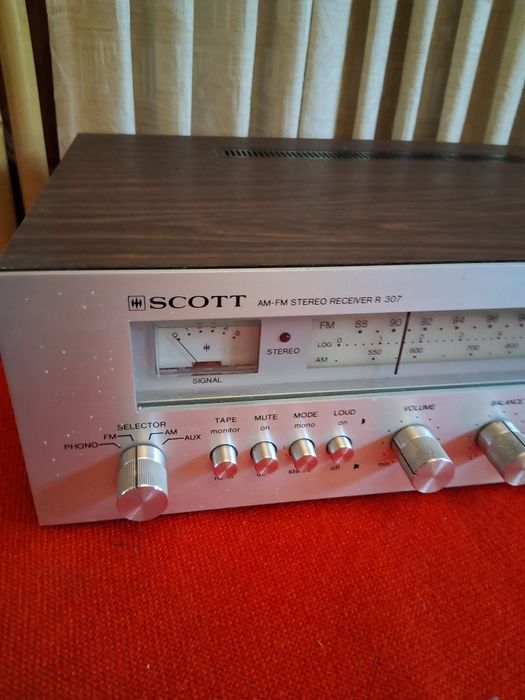 Stație stereo Scott R-307.