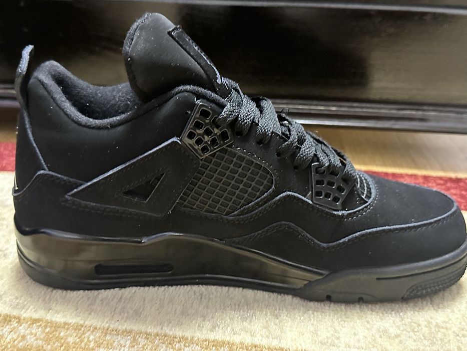 Jordan 4 Retro Black Cat