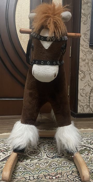 Качалка лошадка музыкальная