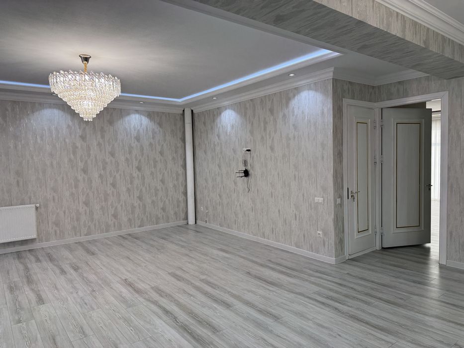 Продаётся дом от Юнусабада 5 км, 4 сотки. 2 этажный евро дом. 7 комнат