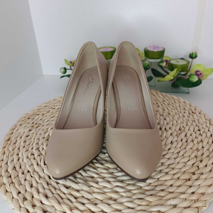 Обувки на ток 37 номер