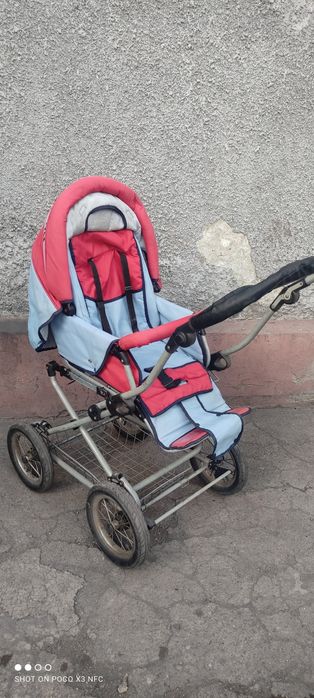Продам коляску зима,лето