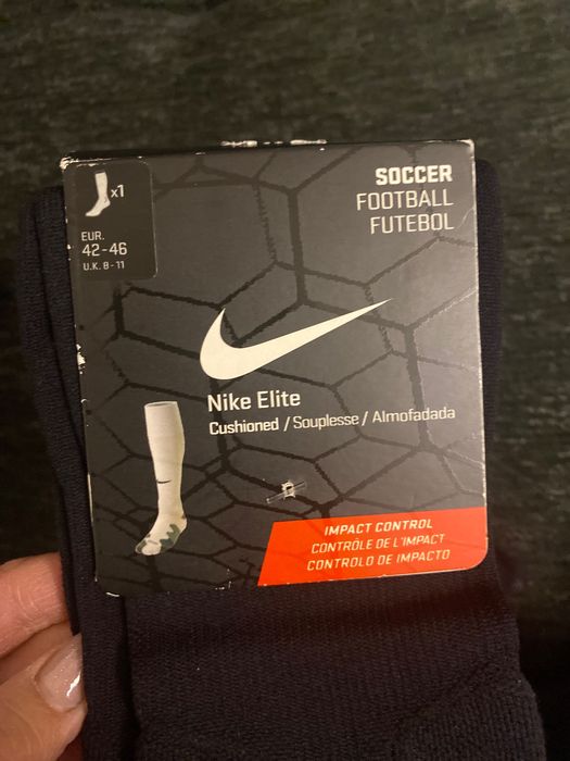 Футбольные гетры Nike