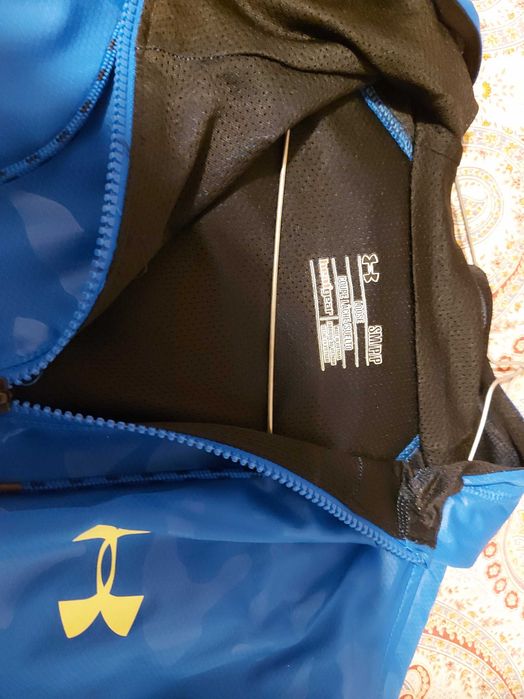 Under Armour - Geaca Windbreaker