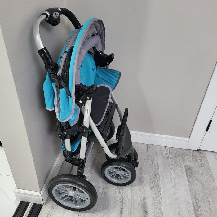 Продам коляску б/у