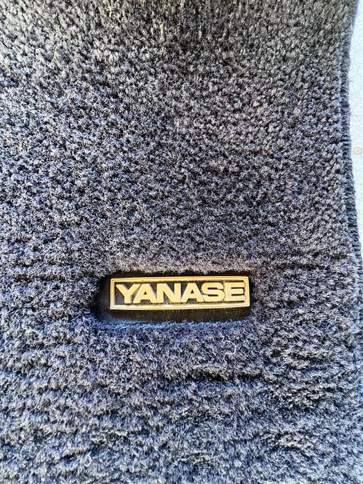 Оригинальные Полики на мерседес 210/124