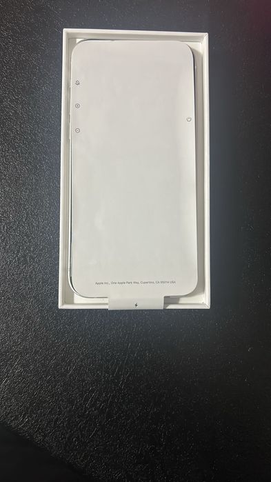 Продаю iPhone 12, Белый 128гб, батарея 73%