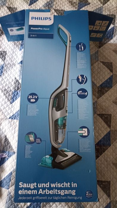 Прахосмукачка Phillips 3 in 1 PowerPro Aqua  FC модел 6408