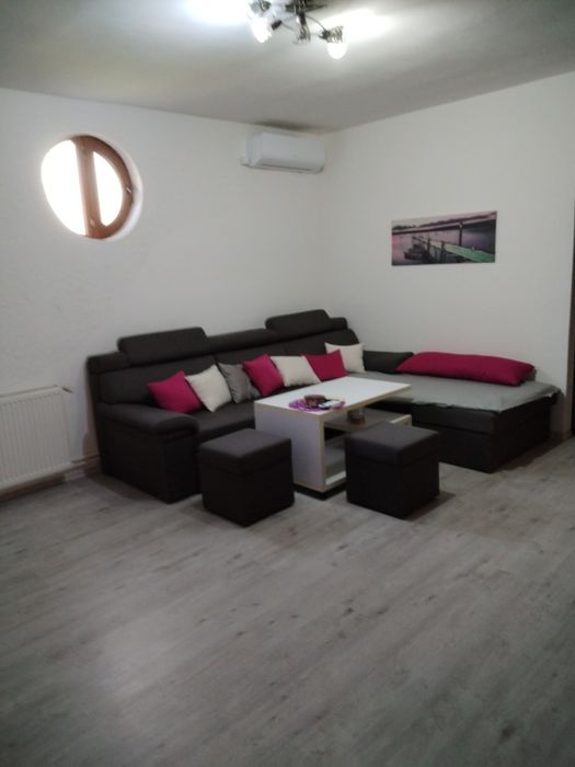 Casa de vânzare ...