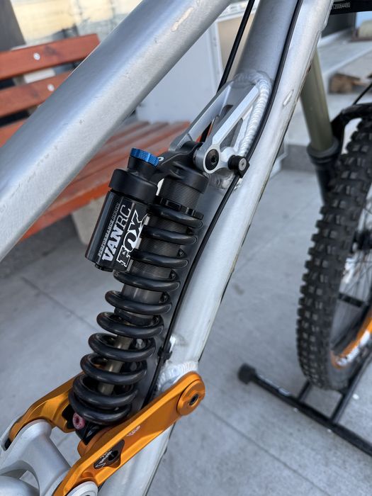 Планински велосипед  Мекица Canyon Torque DHX размер: 26/42см