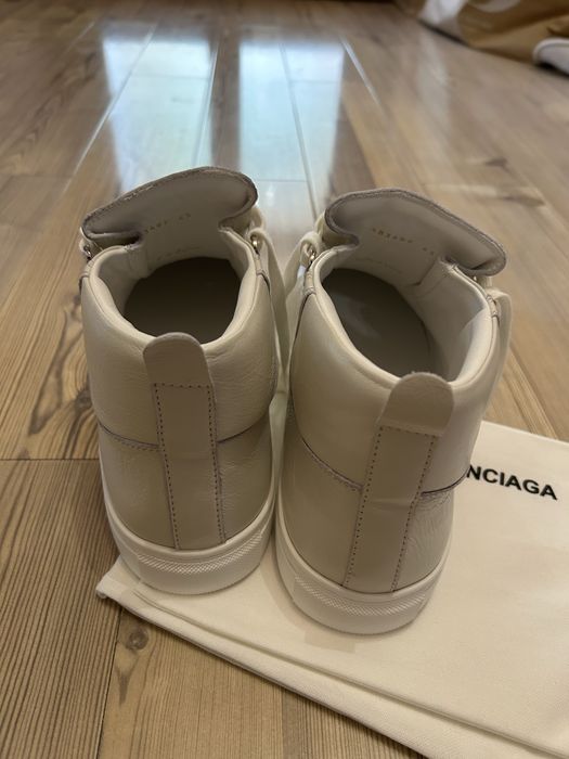 Balenciaga arena albi