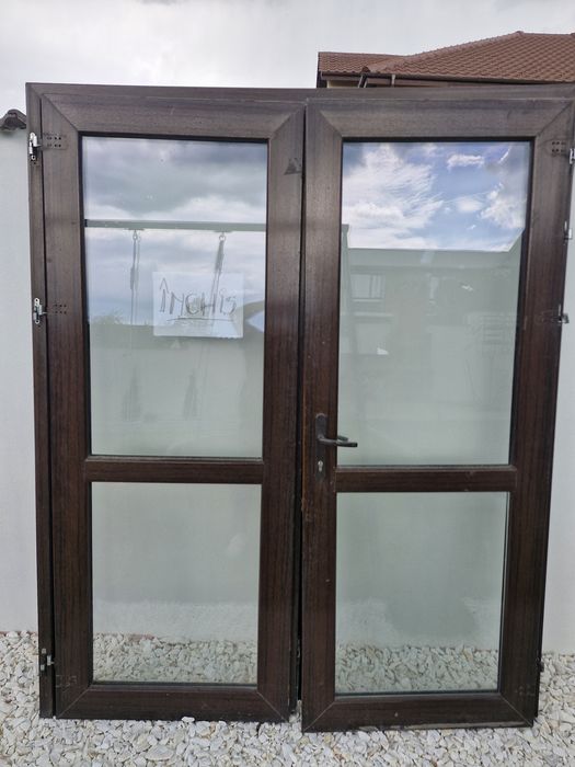 Usi pvc termopan
