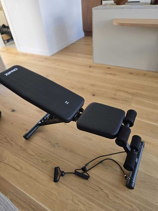 Vand banca fitness si gantere