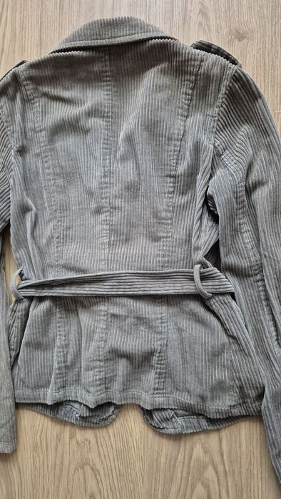 Дамско сако/ връхна дреха