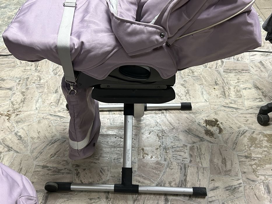 Продам детскую люльку