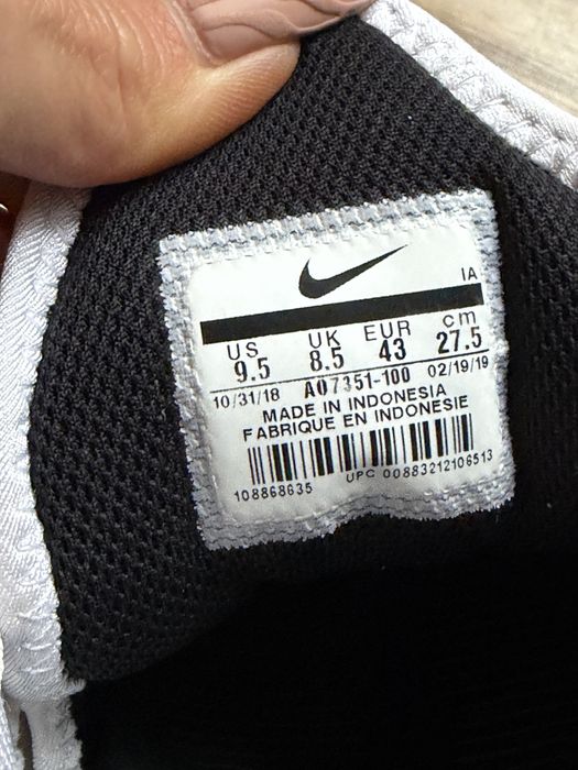 Оригинални маратонки за тенис Nike AIR MAX ! 43 н